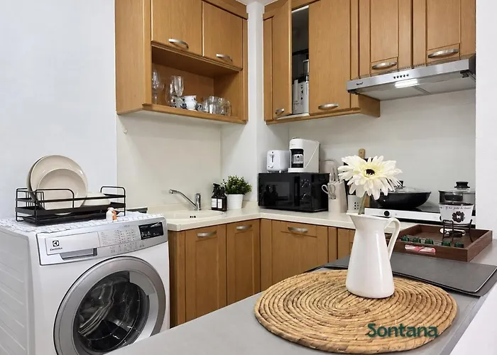 Luxurious 2br Ultra Fast Wifi Phrom Phong Apartment *