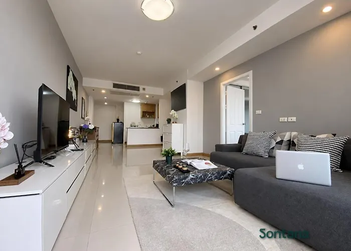 Luxurious 2br Ultra Fast Wifi Phrom Phong